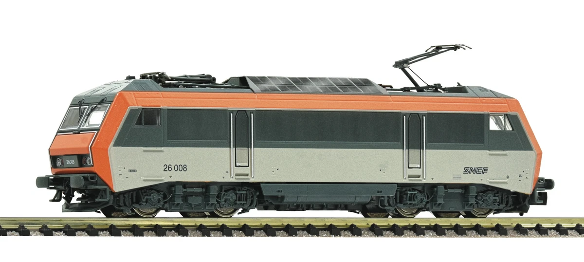 PIKO : Train électrique et Locomotive avec wagon é l'échelle HO