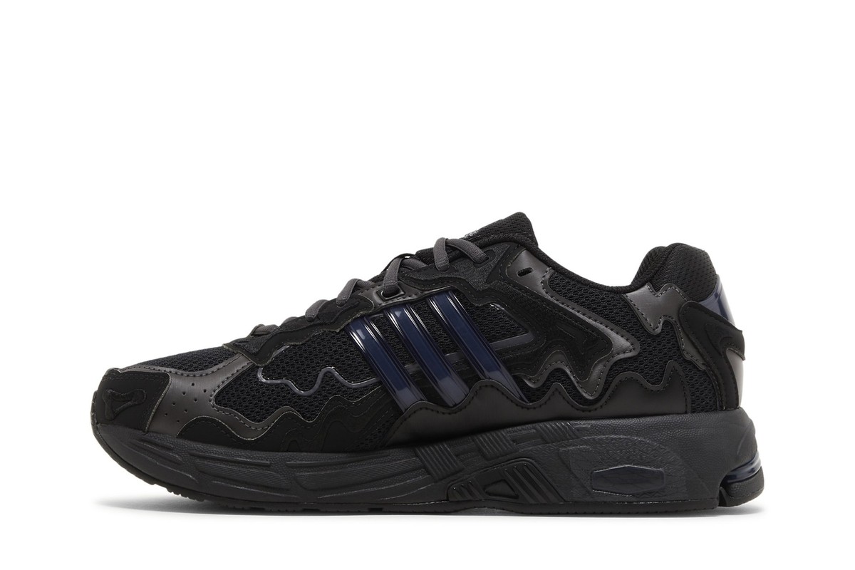 靴  BAD BUNNY RESPONSE CL adidas Bad Bunny x Response CL 'Triple Black' ID0805 Men's Shoes