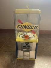 SUNOCO gasoline bubblegum machine--25 cent-GLASS GLOBE-Northwestern--works + key