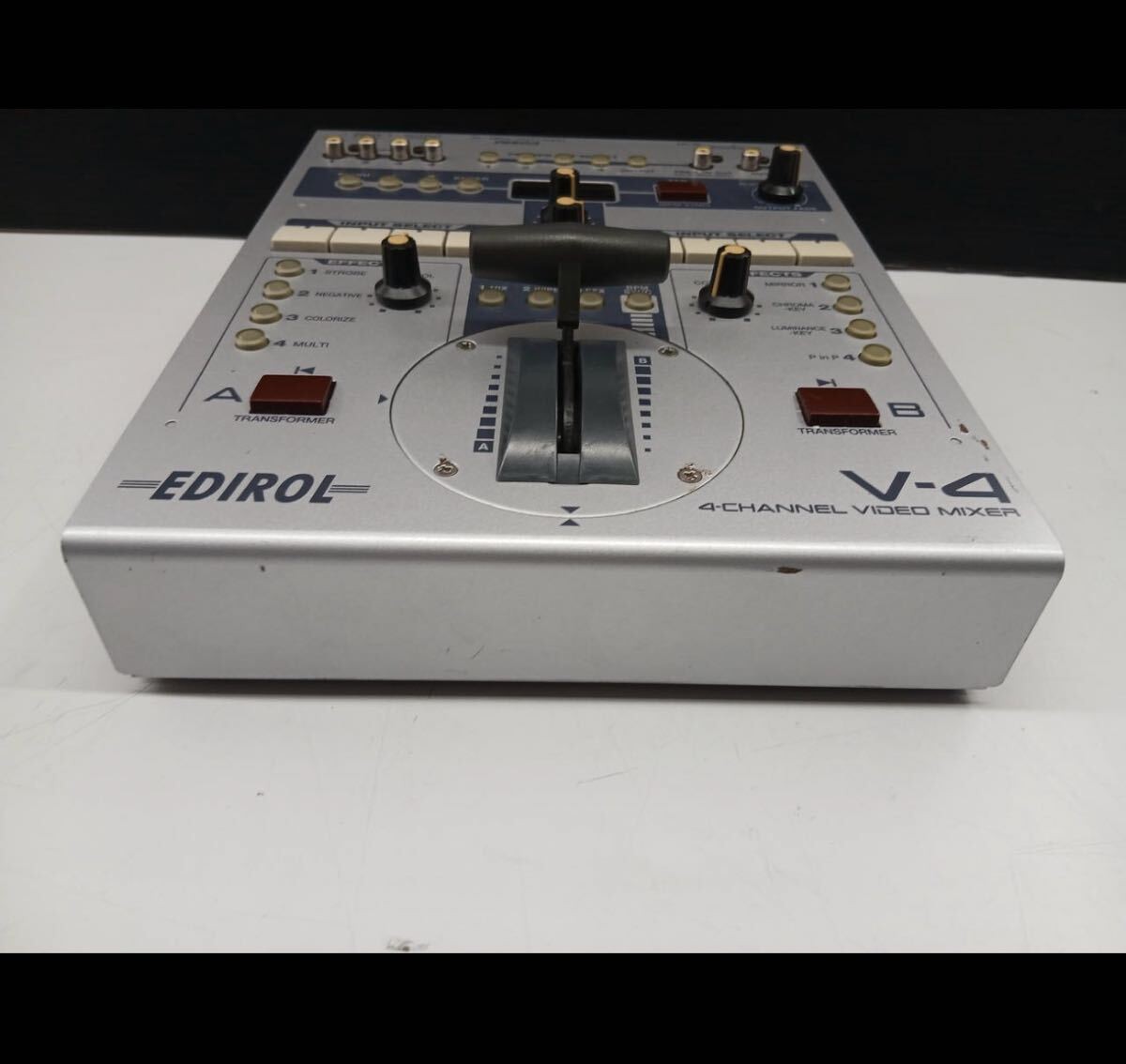 Roland V-4 4 EDIROL Channel Video Mixer Visual Performance