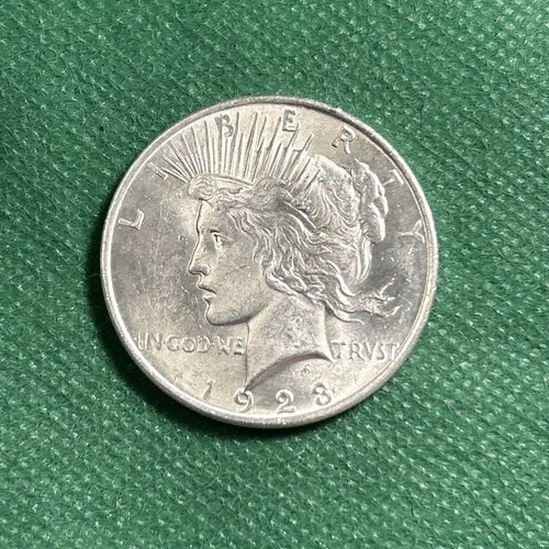 1923 UNCIRCULATED SILVER PEACE DOLLAR CHOICE BU FREE SHIPPING