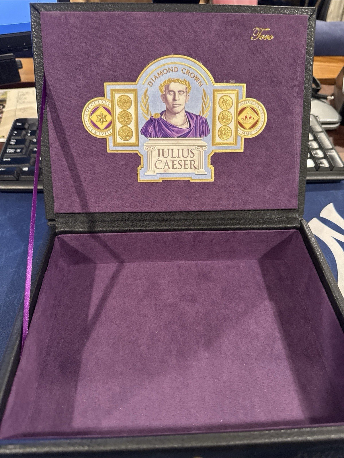 JC Newman Diamond Crown Julius Caeser Toro  Empty Cigar Box 9"x5.75"x2.5"