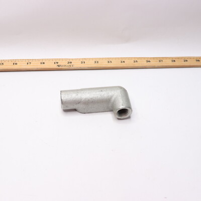 Crouse-Hinds Conduit Outlet Body Form 7 Gray 1/2'' LR17