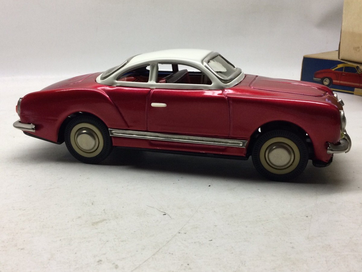 ミニカー hiroya VOLKSWAGEN KARMANN GHIA New Toy China MF-743 VW VOLKSWAGEN KARMANN GHIA Green