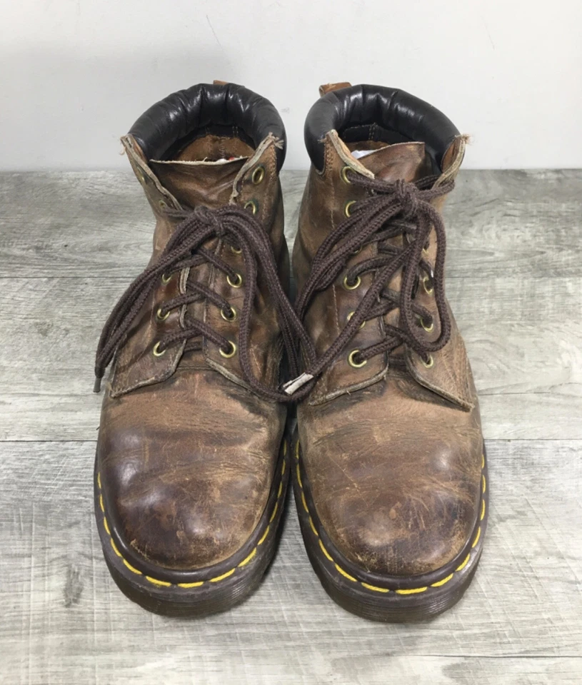 Botas Dr. Docs Martens Doc 1460 Inglaterra con cordones punta suave para hombre Reino Unido 8 EE. UU. 9 de colección Foto 3 de 4