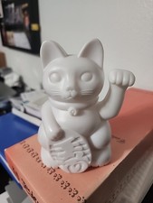 Hand-painted s Maneki Neko lucky cat - 7 inches