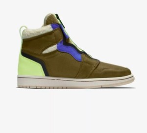 nike olive green sneakers womens