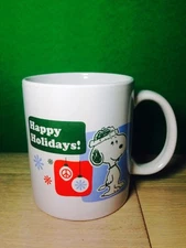 Snoopy Happy Holidays! Mug 2012 Peanuts Worldwide LLC Christmas