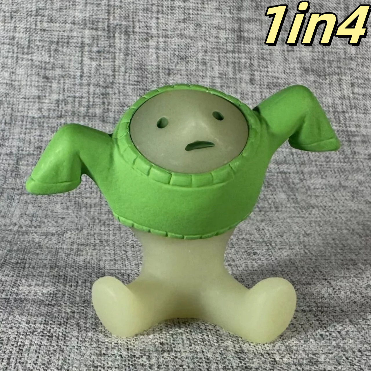 Dressing Series - Strain Smiski - Authentic Designer Luminous doll