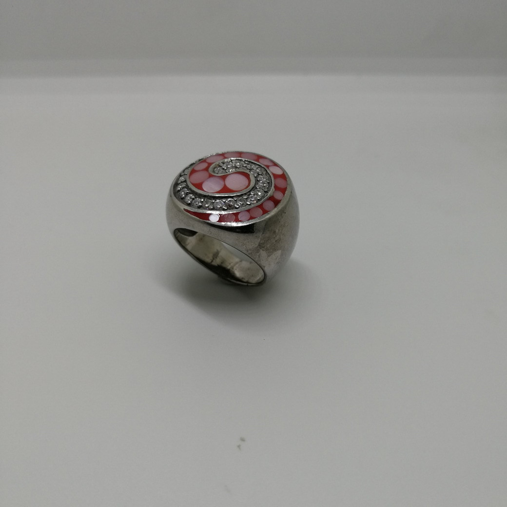 Picture 4 of 11