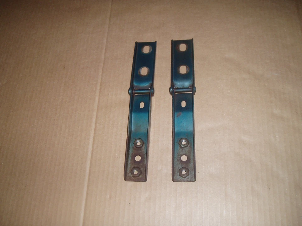 MAZDA RX3 *BISAGRAS CAPÓ DELANTERO DE FÁBRICA L-&-R 1973 CSW Foto 4 de 4