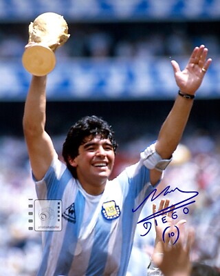 maradona 016 - Diego Maradona — Dan Leydon