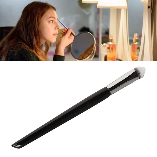 Triangular Head Concealer Brush Professional Portable Soft Hair Makeup - Picture 18 of 22