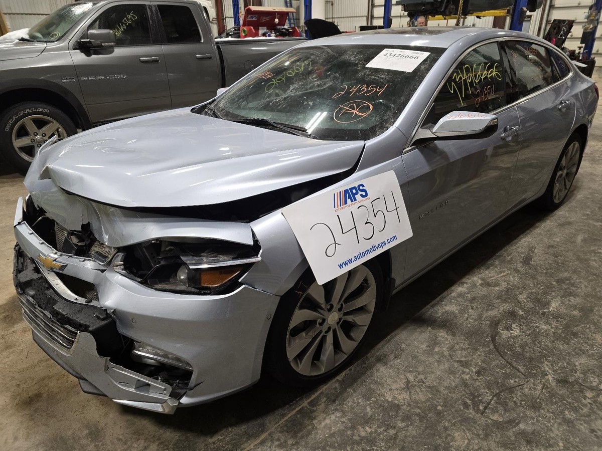 Used Front Right Fender fits: 2018 Chevrolet Malibu VIN Z 4th