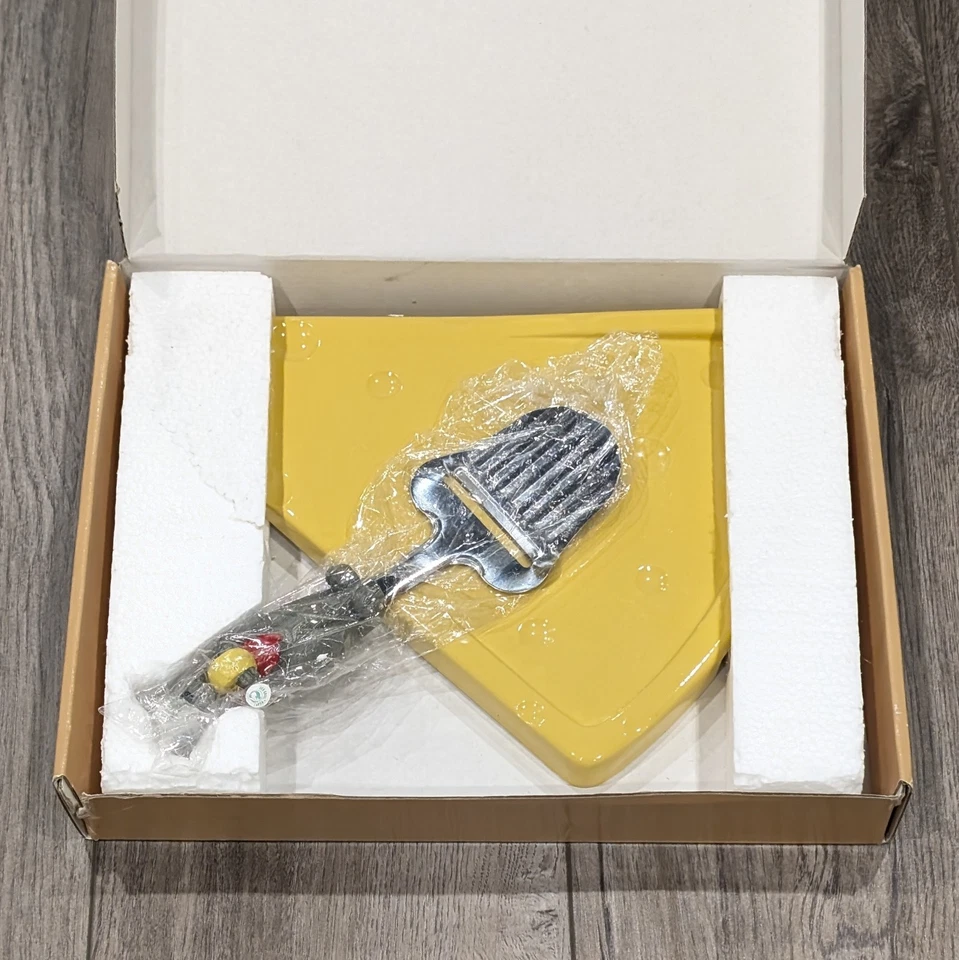 Cuchillo de Colección Sagaform Tablero de Queso Cortador Mango de Ratón Poliresina Acero Inoxidable Foto 4 de 4