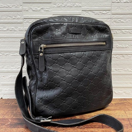 Gucci GG Pattern Leather Brown Messenger Bag Shoulder Bag Pre-Owned Women Purse