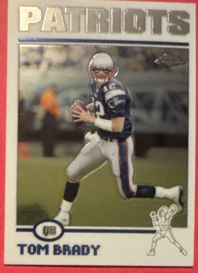 Tom Brady 2004 Topps Chrome Card #125 (1806)