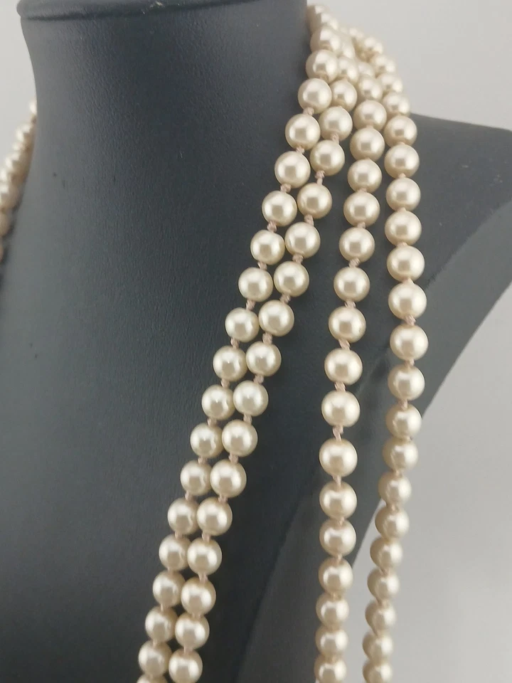 Collar J CREW Vintage dorado 36 en 4 hebras perlas de imitación de vidrio marfil anudado Foto 3 de 4