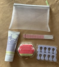 Mary Kay INTO THE GARDEN Limited Edition Pedicure Set Zippered Bag - Brand New