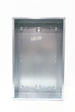 Square D MH32BE Panelboard Enclosure 20in 32in 5.75in