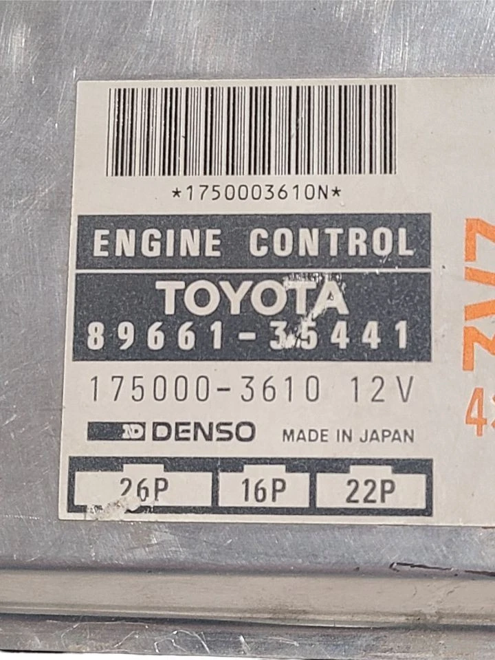 Módulo de control electrónico ECM del motor 4x4 automático para camioneta Toyota 90 649983 Foto 2 de 4