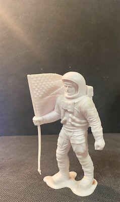 Louis Marx 1970 Moon Man NASA Astronaut with American Flag Action Figure Toy 