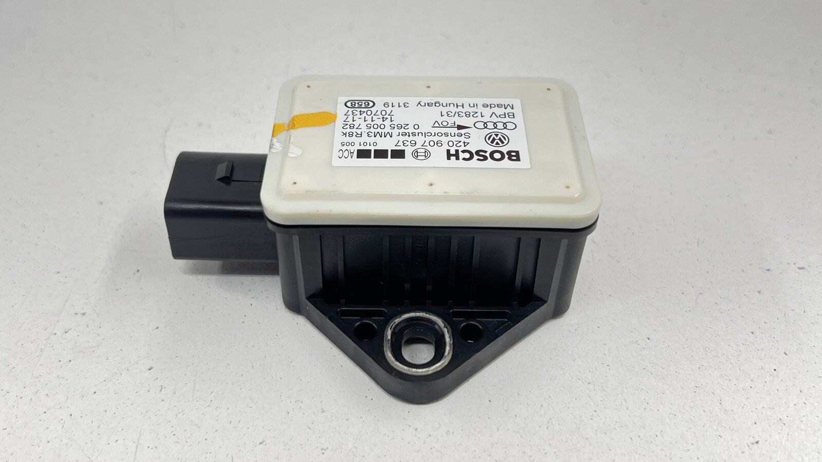 13-18 BENTLEY FLYING SPUR YAW RATE TURN SENSOR MODULE 420 907 637 OEM