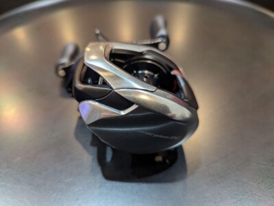 Shimano 21 Scorpion DC 150HG RIGHT 7.4 Baitcasting Reel New in Box