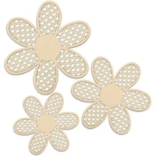 Maitys 3 Pieces Boho Daisy Wall Decor Natural Rattan Flower Wall Wooden Color
