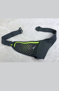nike fanny pack with water bottle holder