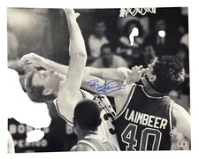 BILL LAIMBEER SIGNED DETROIT PISTONS 16X20 PHOTO BECKETT COA LARRY BIRD