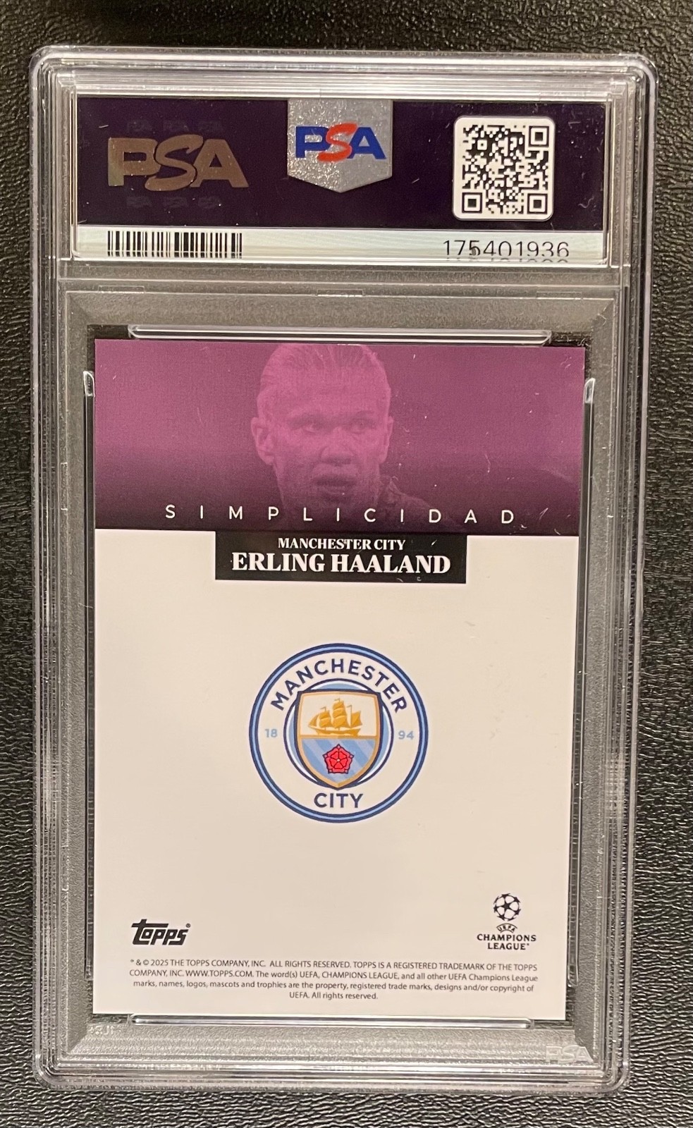 2024-25 Topps Simplicidad Erling Haaland Megaestrellas Pink PSA 8 #'d 15/25 WOW! view 2