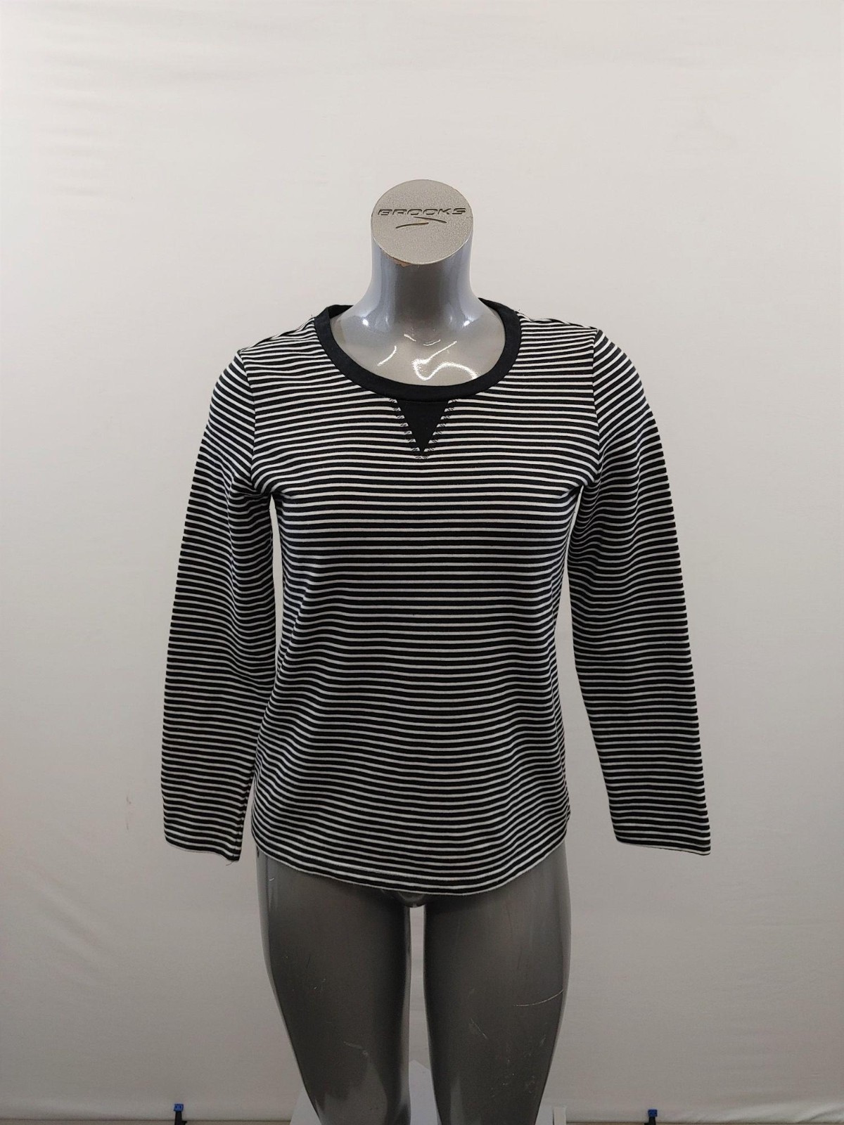 Tommy Hilfiger Long Sleeve T Shirt Women's Size Small Blue White Striped Round N thumbnail 2