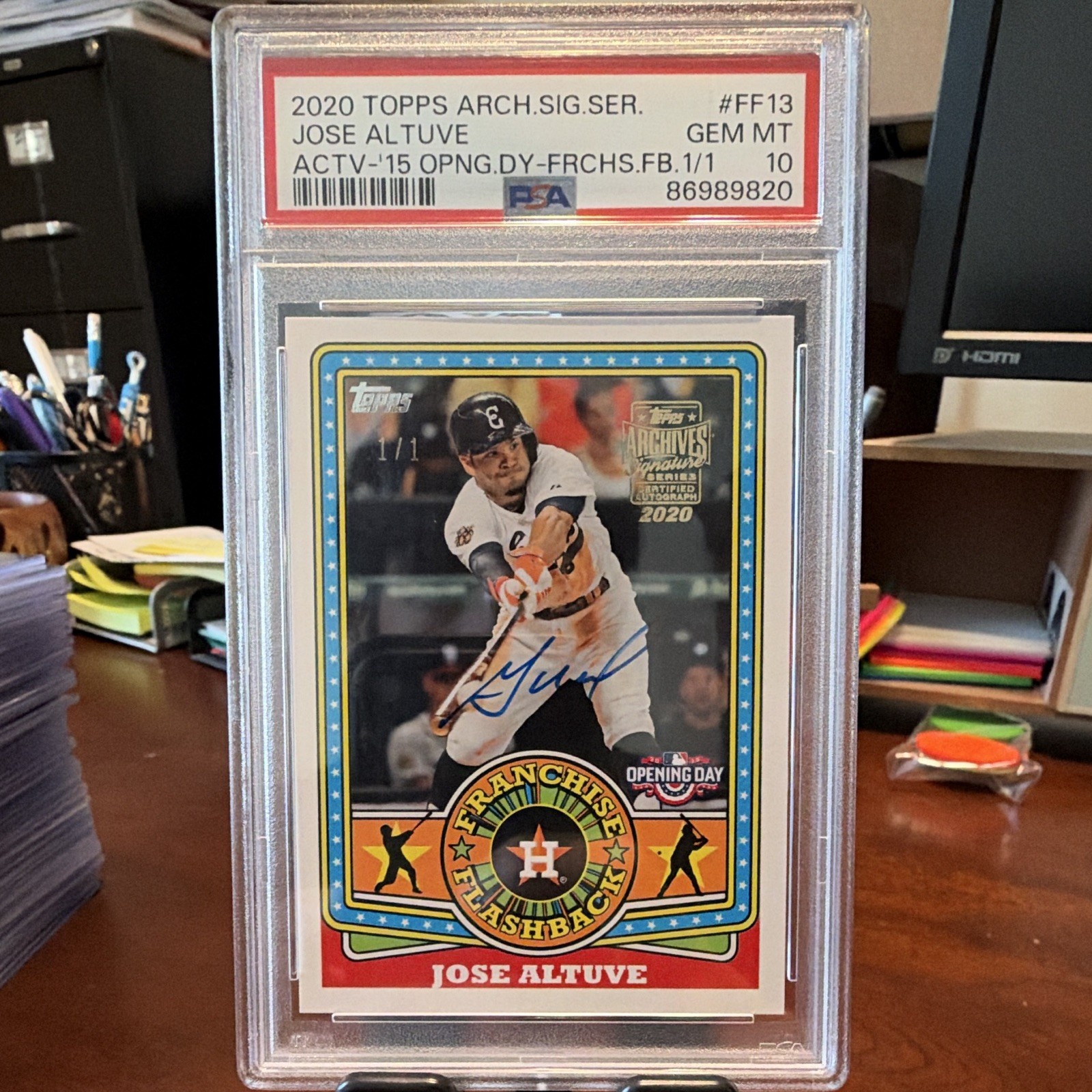 2020 Topps Arch Sig Ser  '15 Opening Day Franchise Flashb Jose Altuve 1/1 PSA 10
