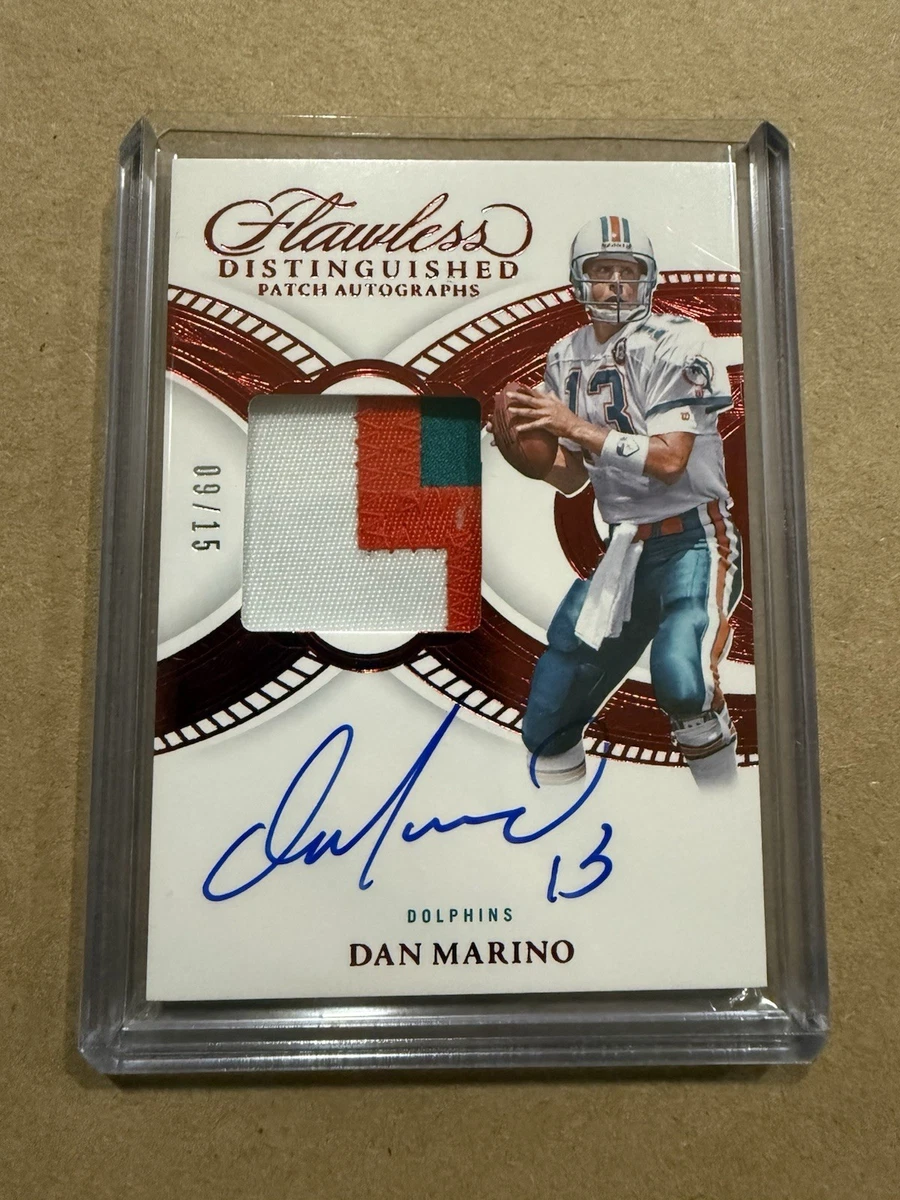 Panini Dan Marino Autographed Football Sports Trading Cards