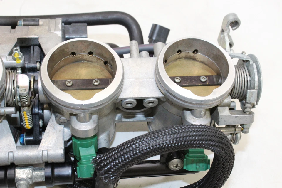 Carburadores de carbohidratos Kawasaki Ninja Zx10r Zx1000j 2011-15 16163-0722 OEM Foto 3 de 4