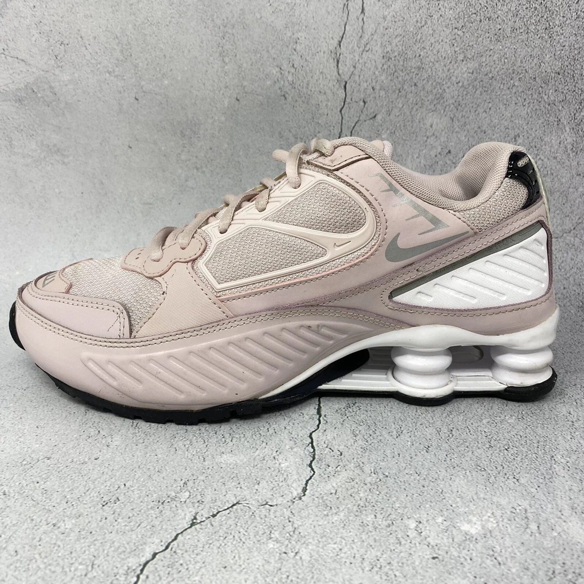 Nike shox enigma pink sales