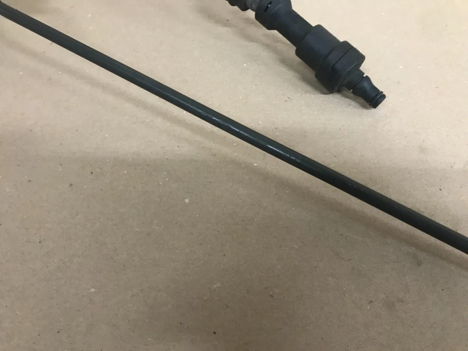 MANGUERA TUBO EMBRAGUE TRANSIT CONNECT 1.8 DIÉSEL 2T14-7A512-LD 2007-2013 B631 Foto 3 de 4