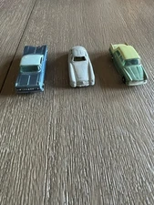 2 Vintage Lesney Matchbox Cambridge Austin A55 Chevy Impala & 1 Ingar Italy