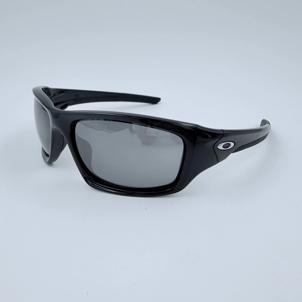 Preços baixos em Óculos de Sol Oakley Valve | eBay
