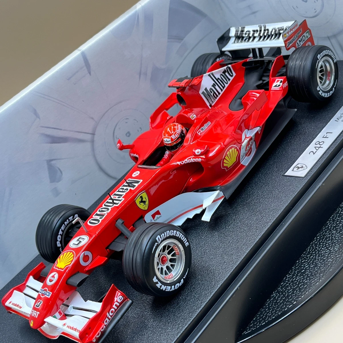 Ferrari F2006 ミニカー 1/18 2006年サンパウロGP Ferrari F2006