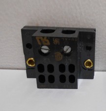  EATON BUSSMANN SERIES # 11725 Power Distribu...