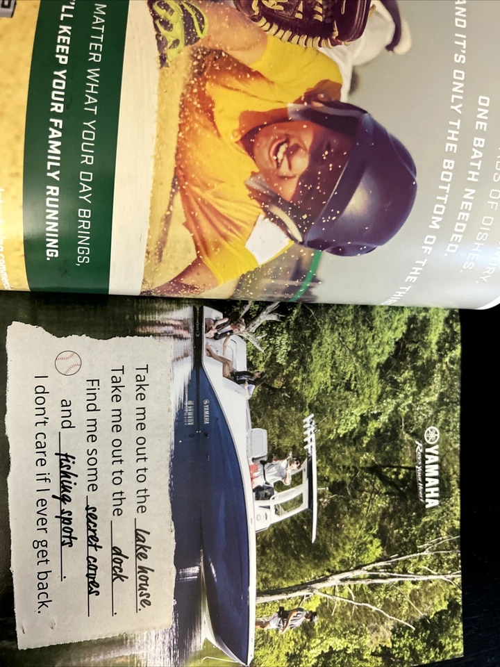 2022 LOS ANGELES DODGERS YEARBOOK JACKIE ROBINSON TRIBUTE VIN SCULLY! - Image 4 of 4