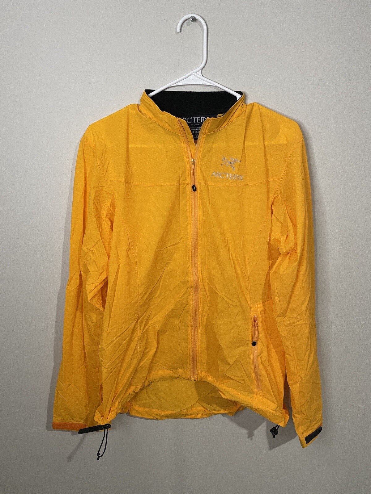 ARC'TERYX Giacca Leggera Vintage Arcteryx Donna Grande Gialla Cerniera Intera Nylon