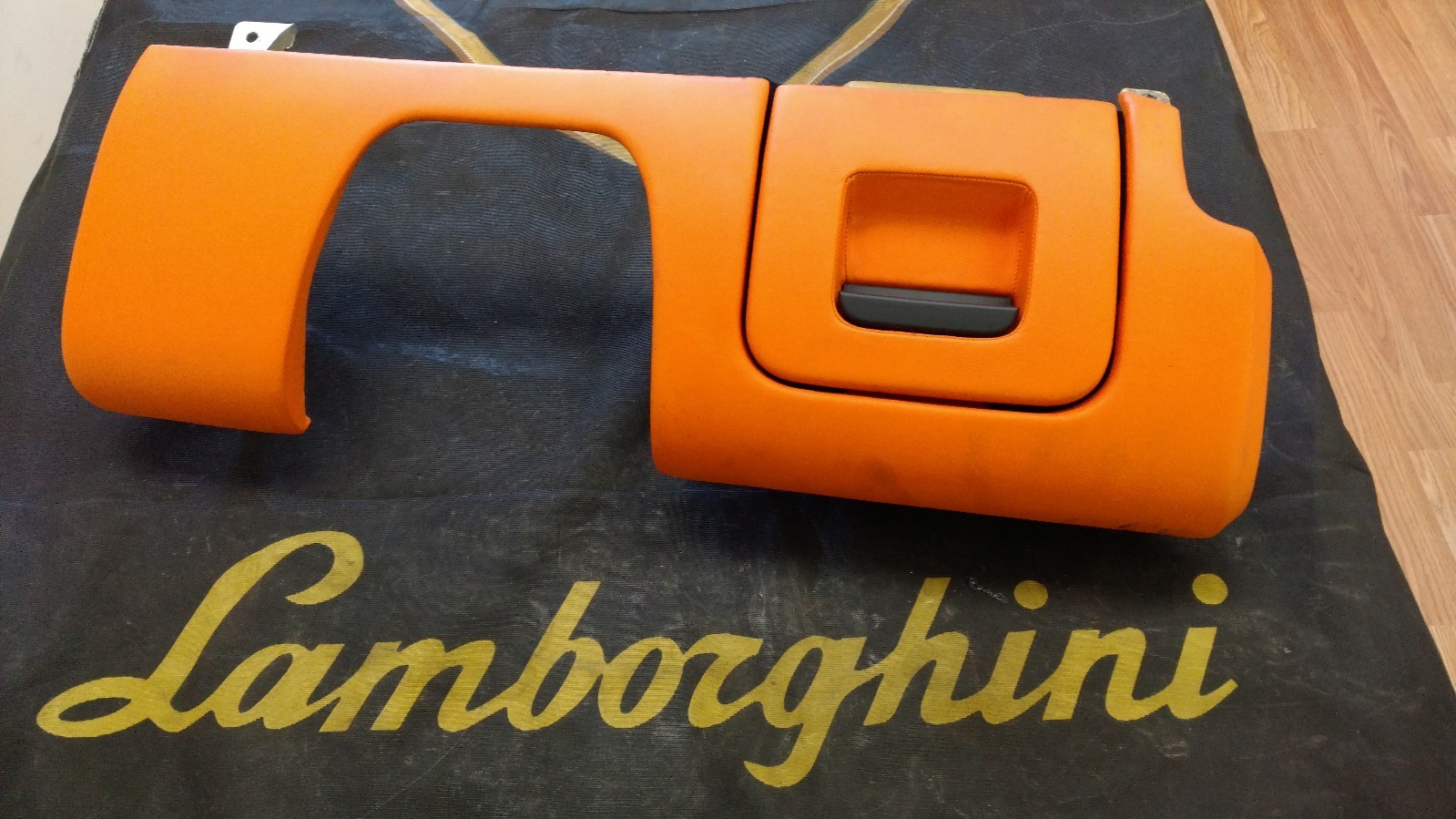 LAMBORGHINI GALLARDO INTERIOR LEFT LOWER DASHBOARD PANEL TRIM OEM 401858793D