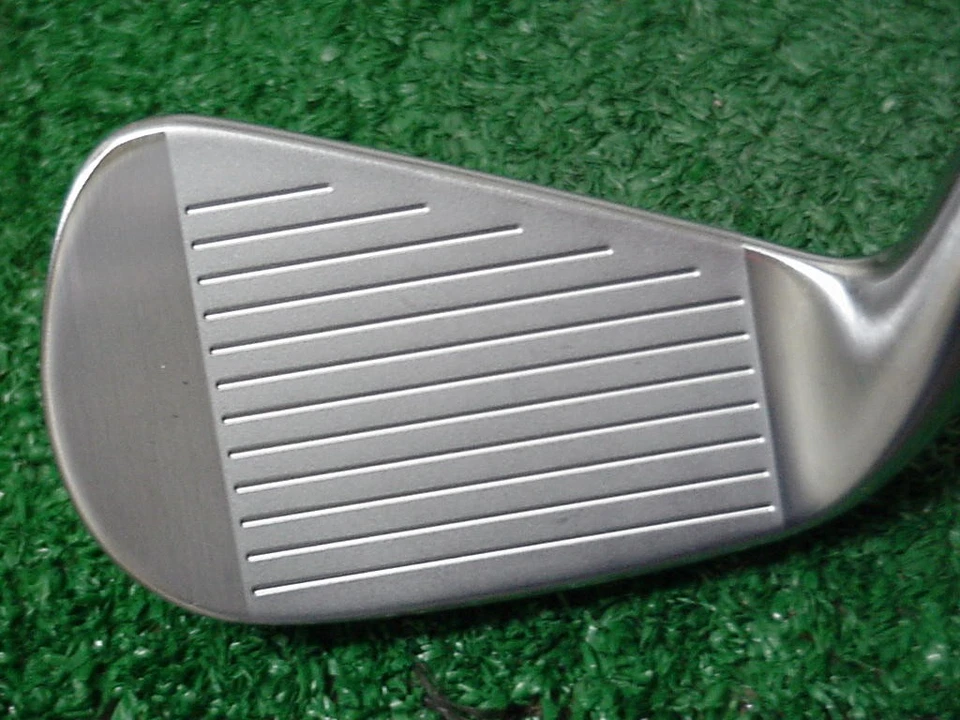 New 2023 Titleist T200 Forged 6 Iron Black Kbs $-Taper 130 Steel X Flex - Image 2 of 4