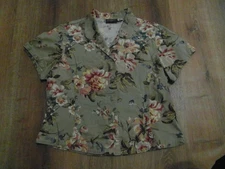 Willowbend Petite PM Short Sleeve Floral Buton-Up Top Cover-Up 1604G-54