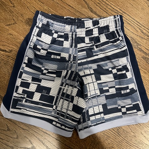 Boys Shorts Size XS (6-7) - 6 Piece Lot - Picture 3 of 13
