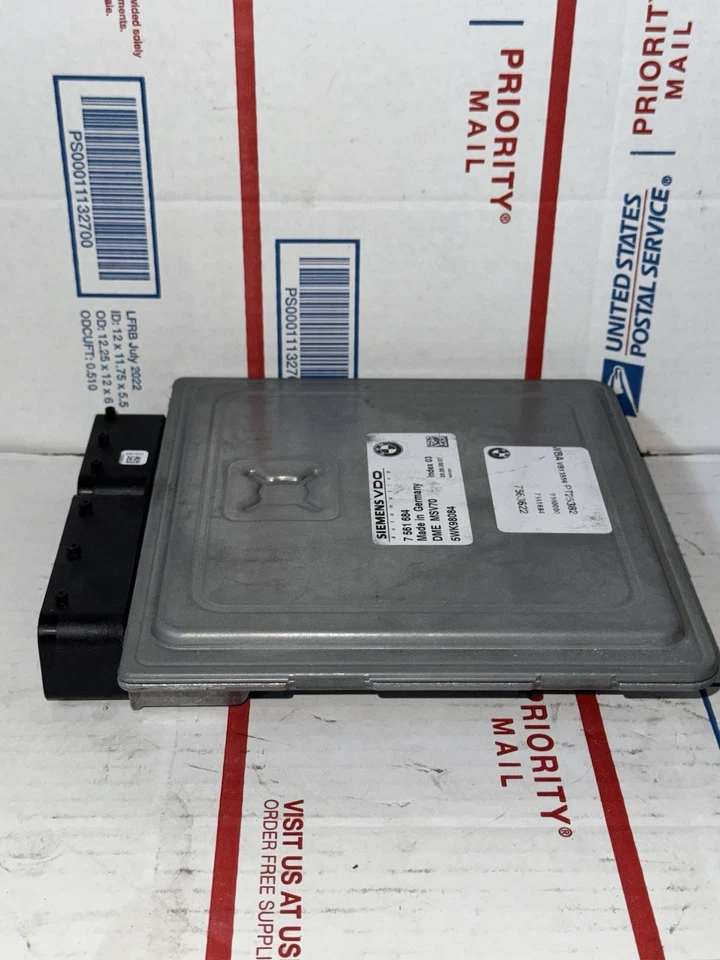 BMW 325i 330i 2006 2007 ordenador de motor 7561684 7563626 unidad de módulo de control ECU Foto 4 de 4