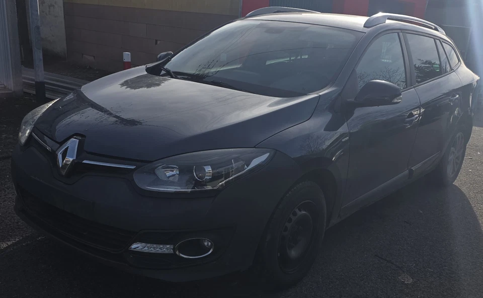 Renault Megane Grandtour TÜV Neu bis 10.2027 - Bild 2 von 4